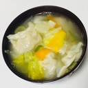 野菜たっぷり餃子スープ